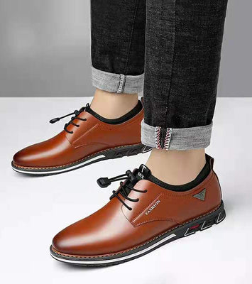 ROUND TOE TRENDY SHOE