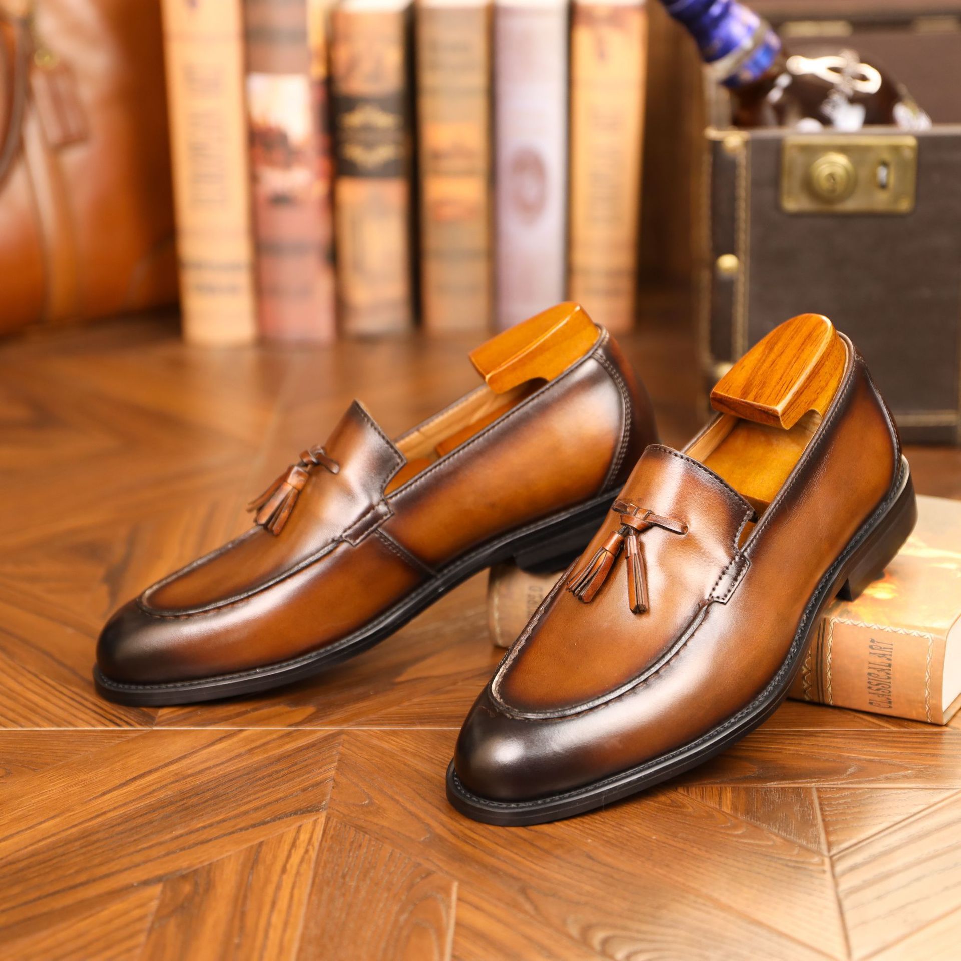 PREMIUM OXFORD TASSELED  FOR MEN